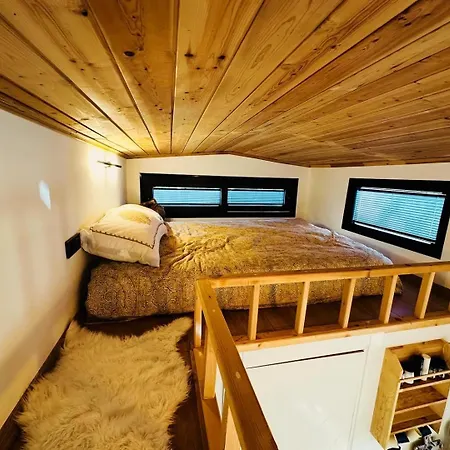 Yucca Tiny House Campsite